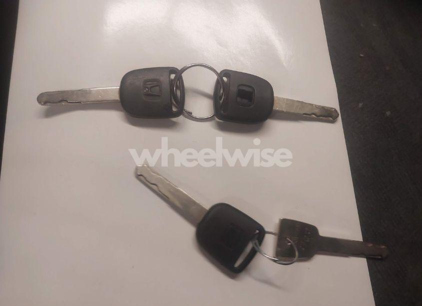 Photo 11 of 2002 Honda Cr-v EX (VIN SHSRD78802U013200)