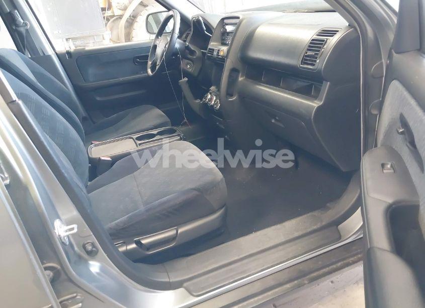 Photo 5 of 2005 Honda Cr-v EX (VIN SHSRD78875U339256)