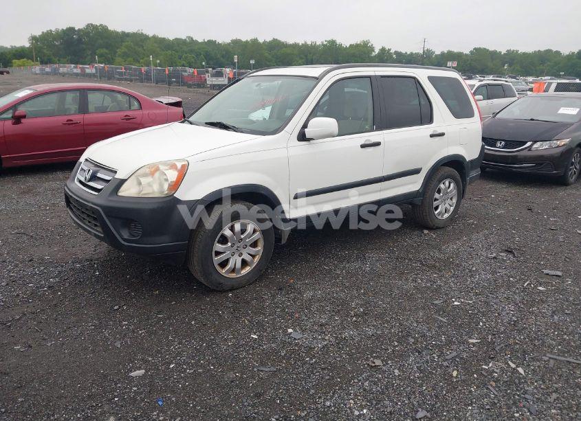 Photo 2 of 2005 Honda Cr-v EX (VIN SHSRD78885U348113)