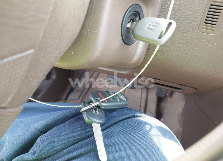 Photo 11 of 2003 Honda Cr-v EX (VIN SHSRD788X3U118506)