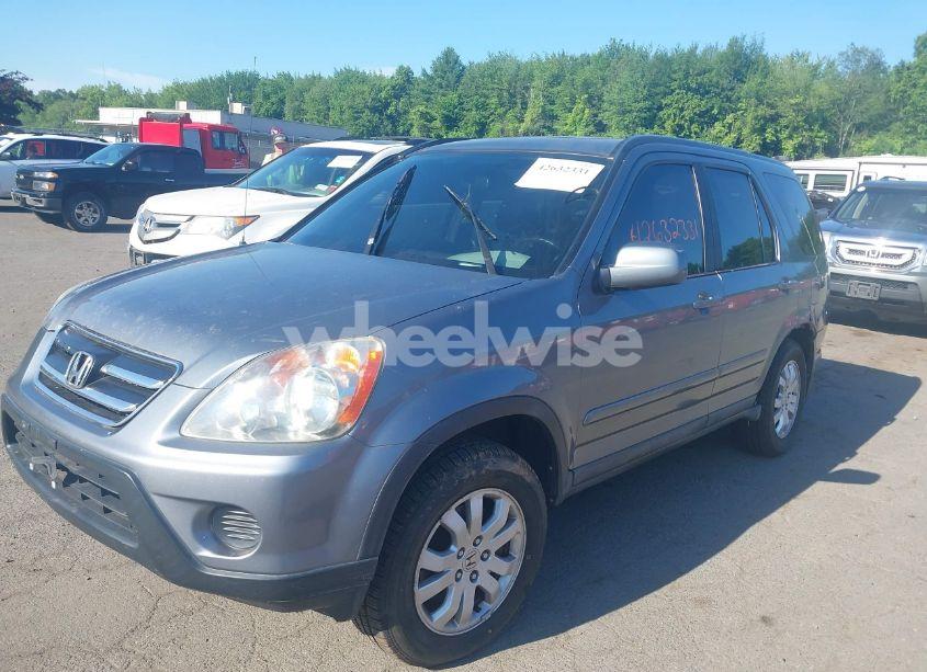 Photo 2 of 2005 Honda Cr-v SE (VIN SHSRD78915U309694)