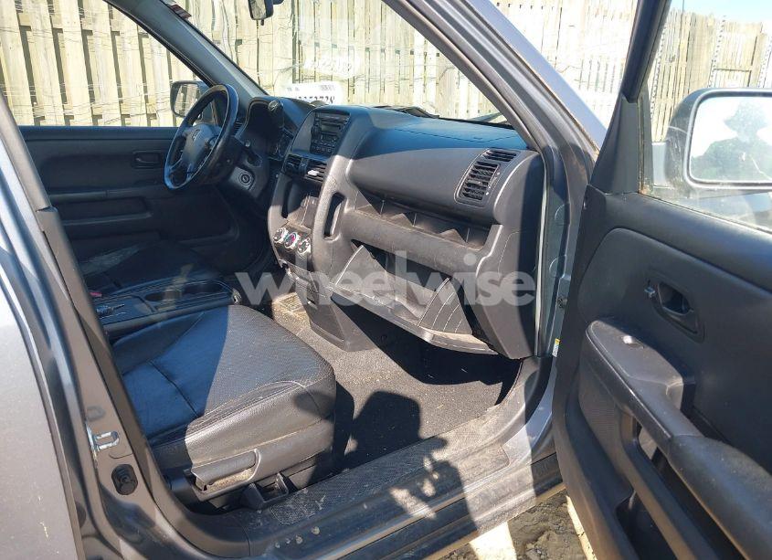 Photo 5 of 2005 Honda Cr-v SE (VIN SHSRD78965U342142)