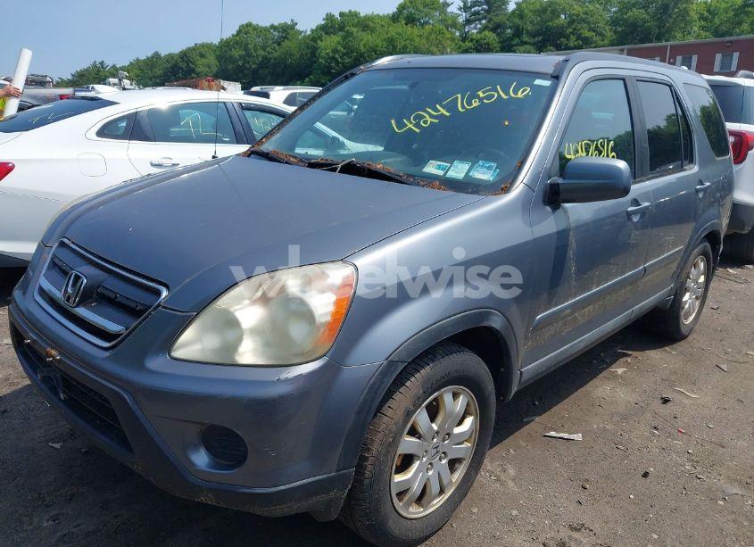 Photo 2 of 2005 Honda Cr-v SE (VIN SHSRD78995U309507)