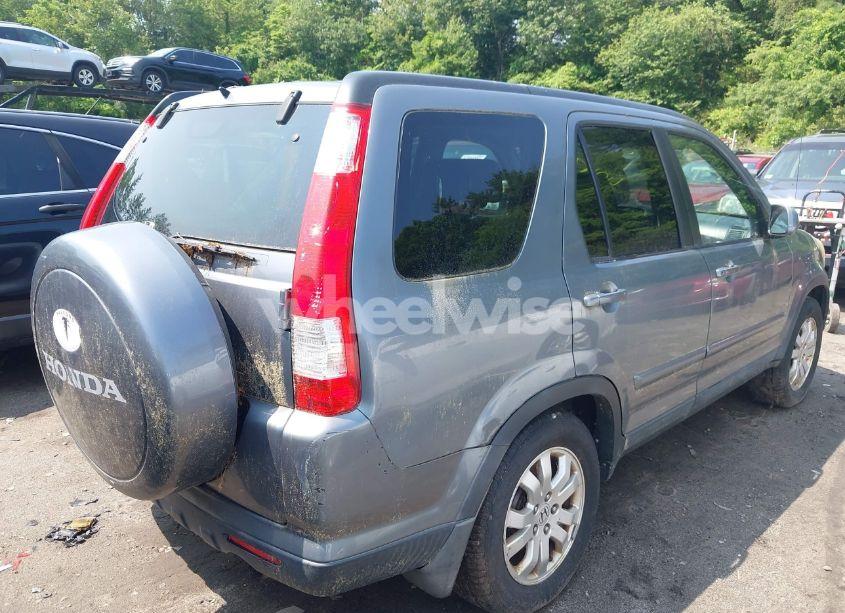 Photo 4 of 2005 Honda Cr-v SE (VIN SHSRD78995U309507)