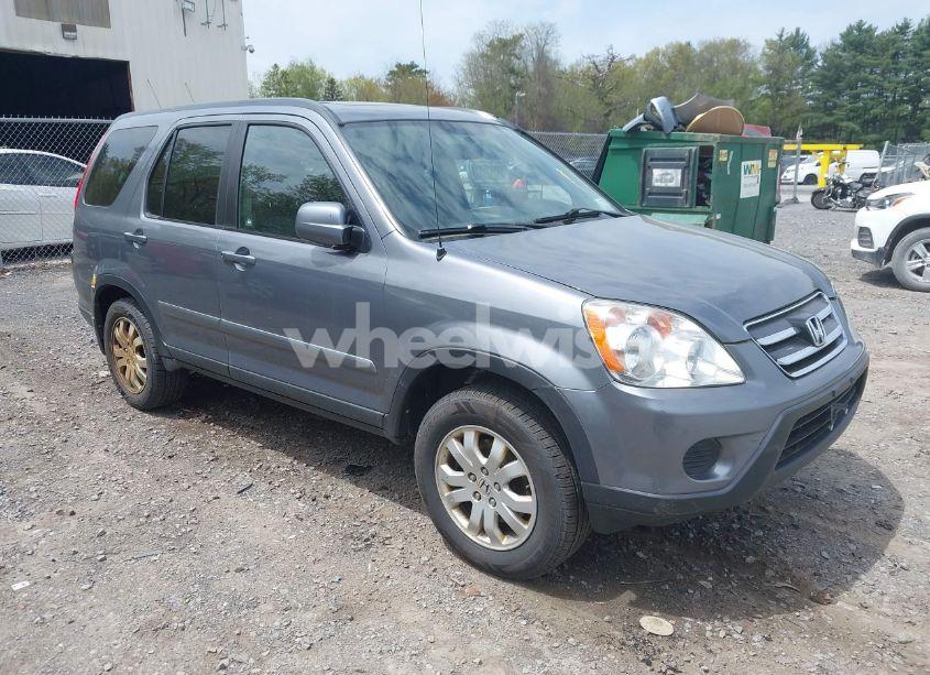 2005 Honda Cr-v SE (VIN SHSRD789X5U333671) main photo