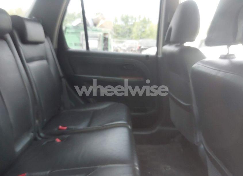 Photo 8 of 2005 Honda Cr-v SE (VIN SHSRD789X5U333671)