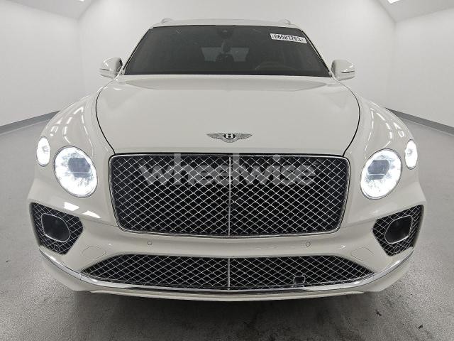 Photo 2 of 2021 BENTLEY BENTAYGA (VIN SJAAM2ZV7MC033604)