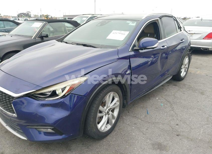 Photo 17 of 2018 Infiniti Qx30 PREMIUM (VIN SJKCH5CP8JA046812)