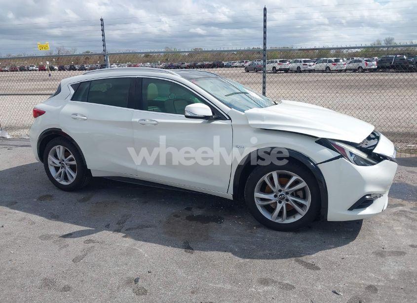 Photo 13 of 2019 Infiniti Qx30 LUXE (VIN SJKCH5CP8KA010331)