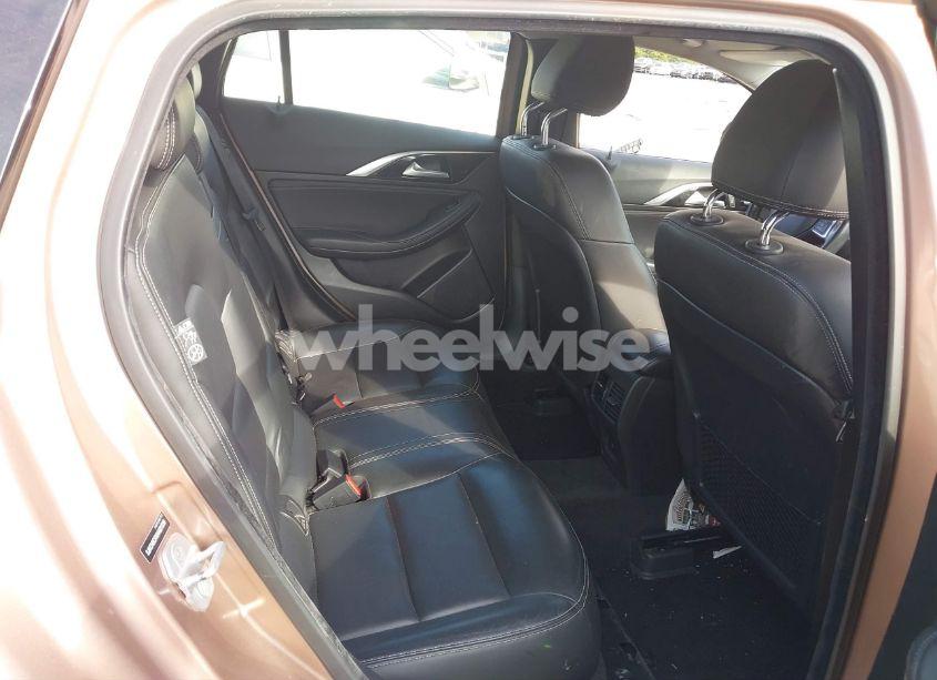 Photo 8 of 2017 Infiniti Qx30 PREMIUM (VIN SJKCH5CRXHA021230)