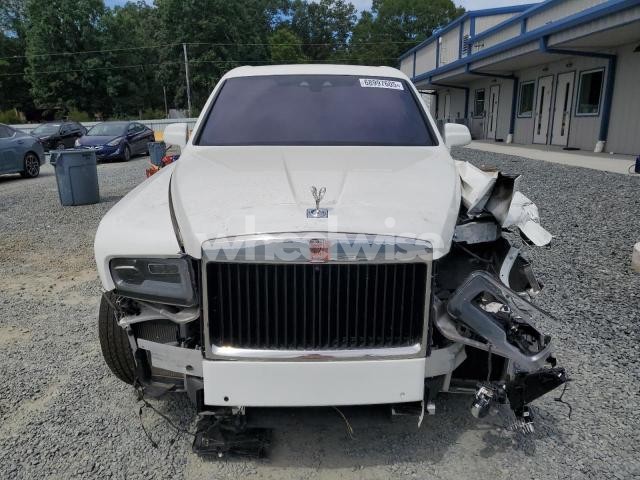 Photo 8 of 2022 ROLLS-ROYCE CULLINAN (VIN SLATV4C01NU210857)
