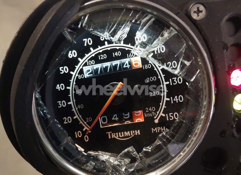 Photo 7 of 2001 Triumph Motorcycle LEGEND TT (VIN SMT396DJ71J129827)