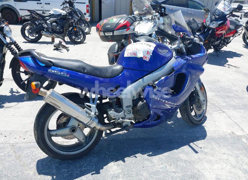 Photo 4 of 2002 Triumph Motorcycle SPRINT ST (VIN SMT600FVX2J147390)