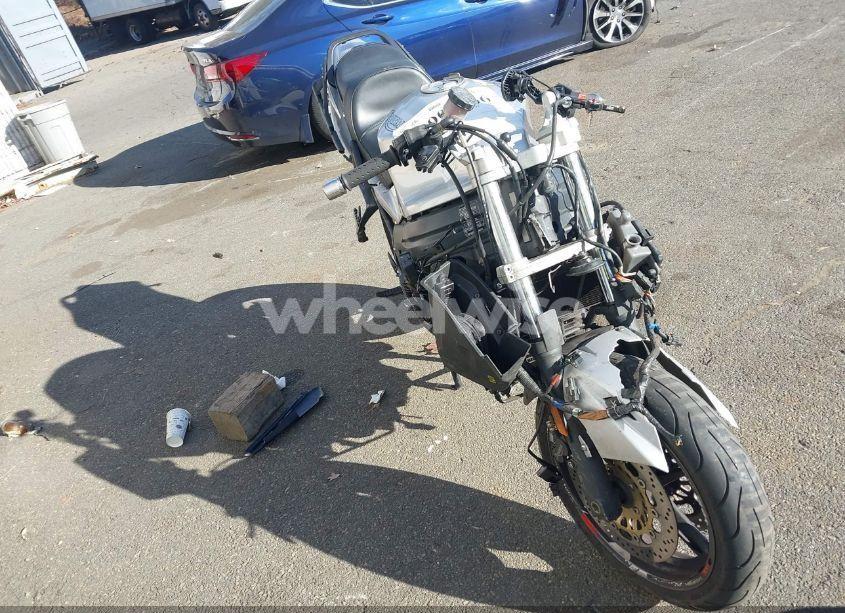 2005 Triumph Motorcycle SPRINT ST (VIN SMT600PK15J234927) main photo