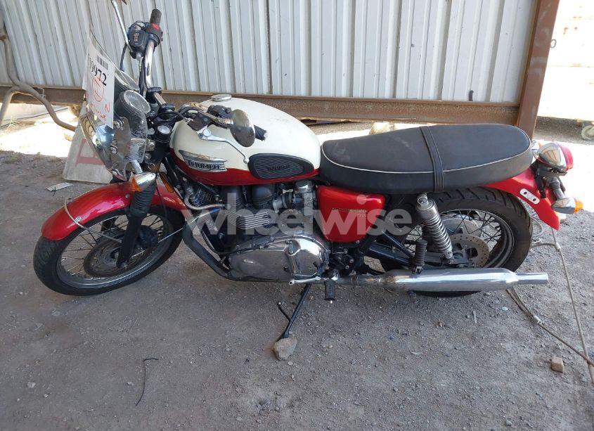 Photo 13 of 2012 Triumph Motorcycle BONNEVILLE T100 (VIN SMT910K11CT516916)