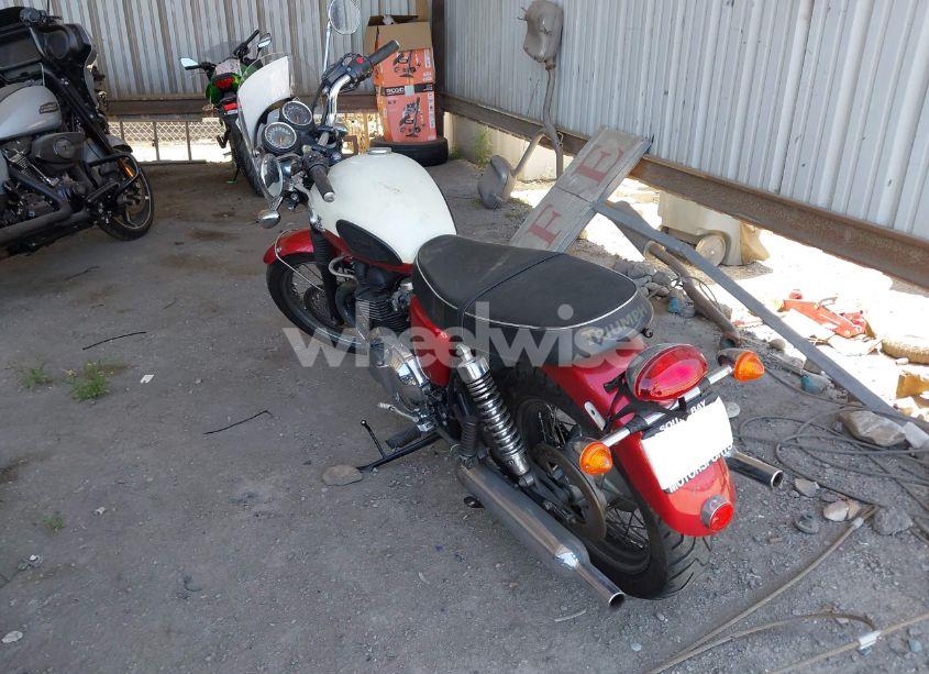 Photo 3 of 2012 Triumph Motorcycle BONNEVILLE T100 (VIN SMT910K11CT516916)