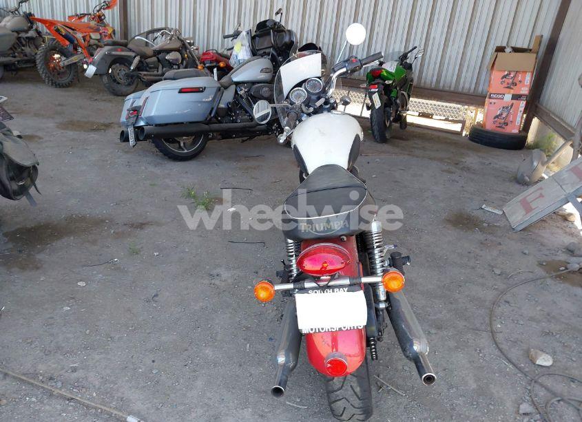 Photo 6 of 2012 Triumph Motorcycle BONNEVILLE T100 (VIN SMT910K11CT516916)