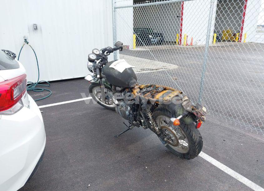 Photo 3 of 2015 Triumph Motorcycle THRUXTON (VIN SMT920K17FT658401)