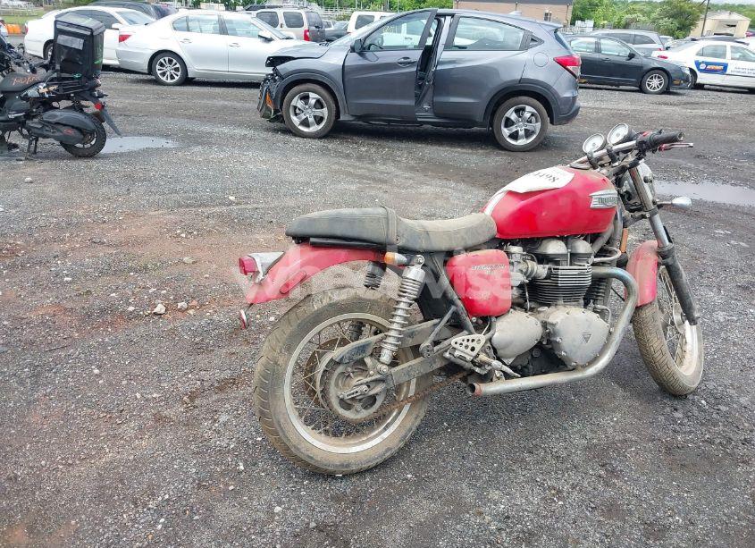 Photo 4 of 2012 Triumph Motorcycle THRUXTON (VIN SMT920K19CT526705)