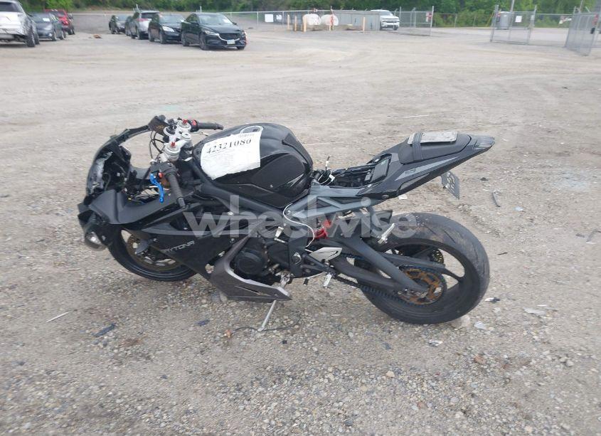 Photo 14 of 2014 Triumph Motorcycle DAYTONA 675 (VIN SMTA01YK4EJ621728)