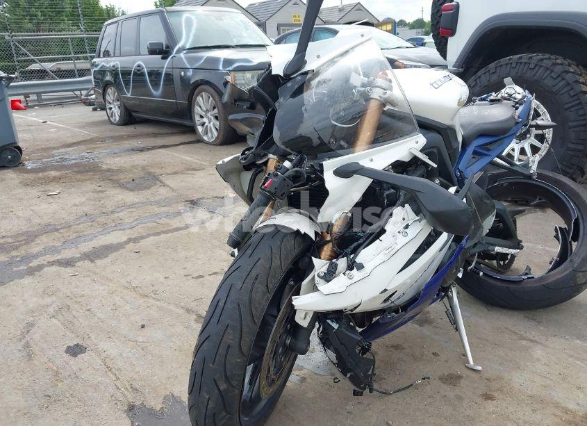 Photo 2 of 2014 Triumph Motorcycle DAYTONA 675 (VIN SMTA01YKXEJ627677)