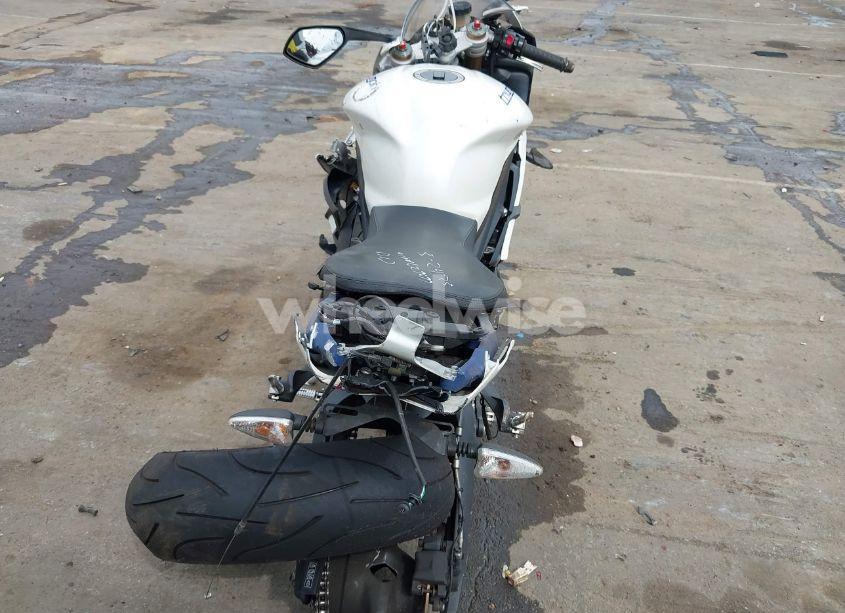 Photo 6 of 2014 Triumph Motorcycle DAYTONA 675 (VIN SMTA01YKXEJ627677)