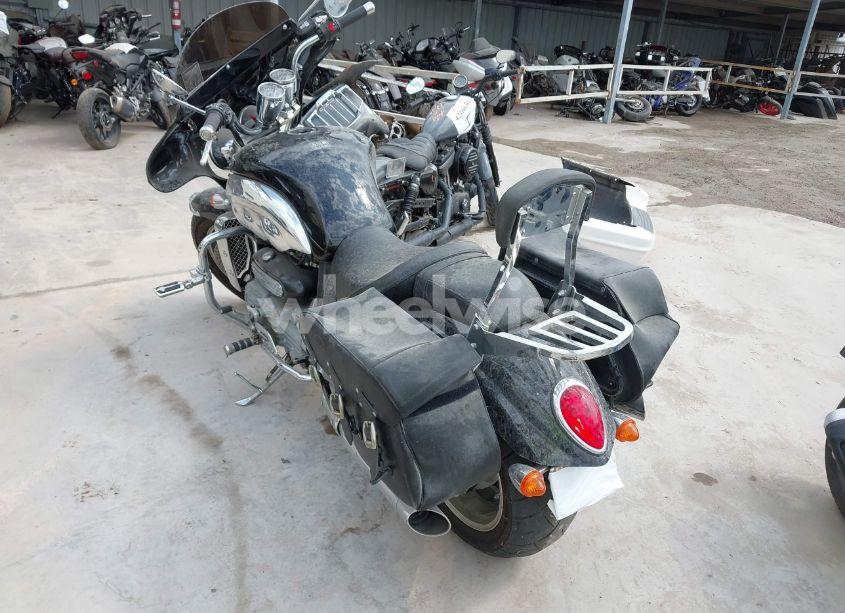 Photo 3 of 2005 Triumph Motorcycle ROCKET III (VIN SMTC00L465J211119)