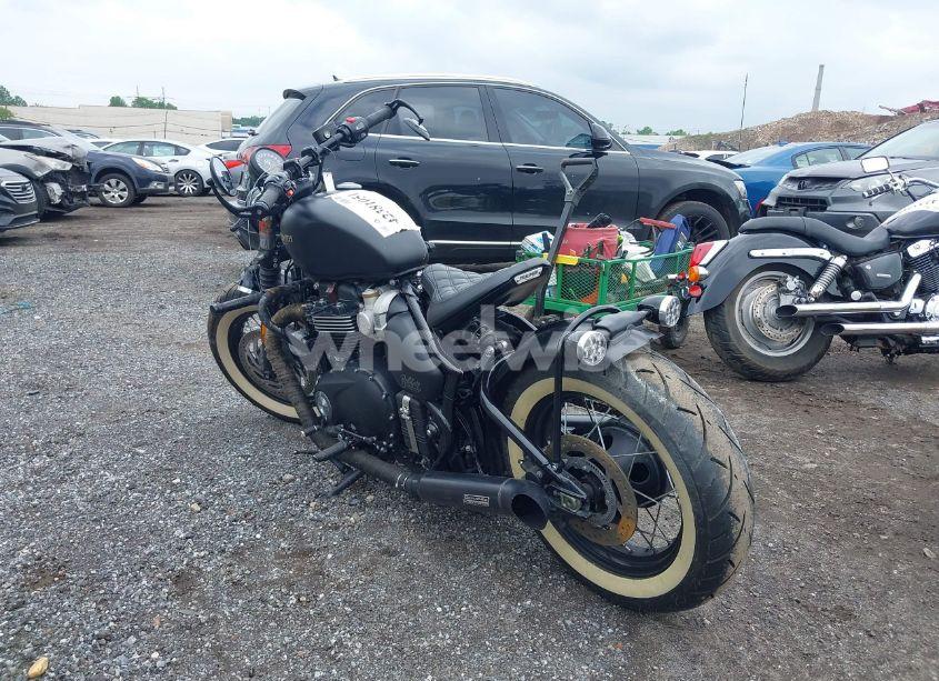 Photo 3 of 2018 Triumph Motorcycle BONNEVILLE BOBBER BLACK (VIN SMTD53HL7JT888010)