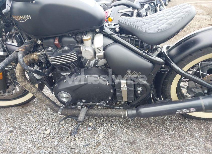 Photo 9 of 2018 Triumph Motorcycle BONNEVILLE BOBBER BLACK (VIN SMTD53HL7JT888010)