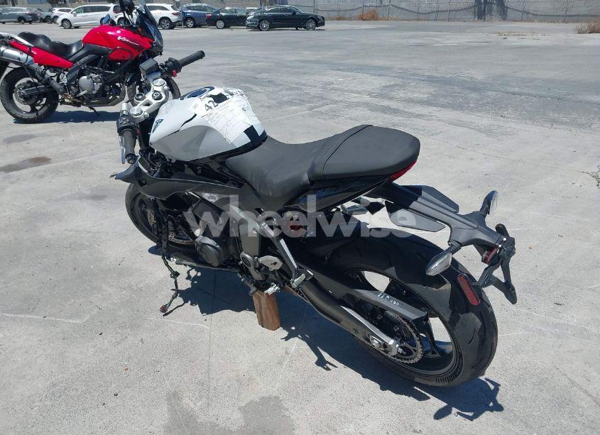 Photo 3 of 2025 Triumph Motorcycle DAYTONA 660 (VIN SMTL23UF1STBY5382)