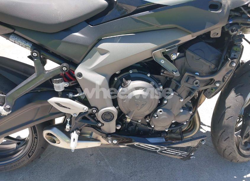 Photo 8 of 2025 Triumph Motorcycle DAYTONA 660 (VIN SMTL23UF1STBY5382)