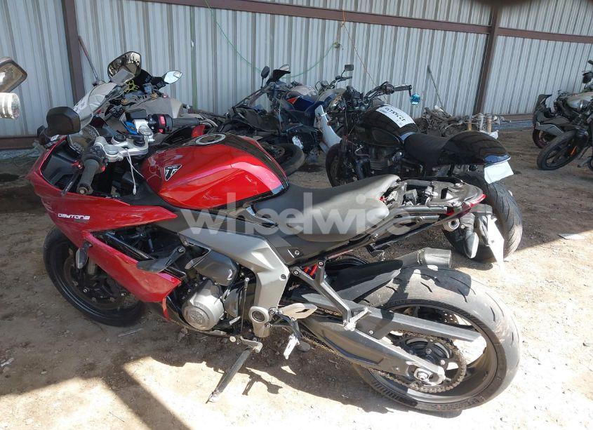 Photo 13 of 2025 Triumph Motorcycle DAYTONA 660 (VIN SMTL23UF5STBU0364)