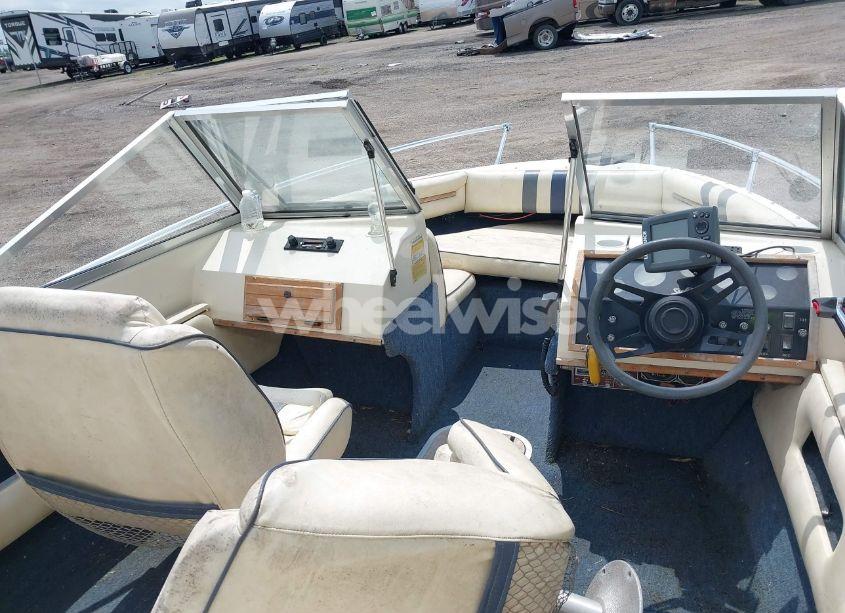 Photo 5 of 1986 Sylvan 17 FOOT (VIN SYL18466A686)