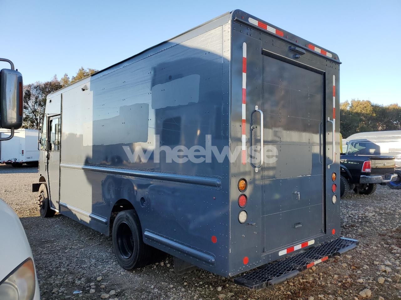 Photo 2 of 2021 FREIGHTLINER CHASSIS M LINE WALK-IN VAN (VIN UU1DJF00X65793447)