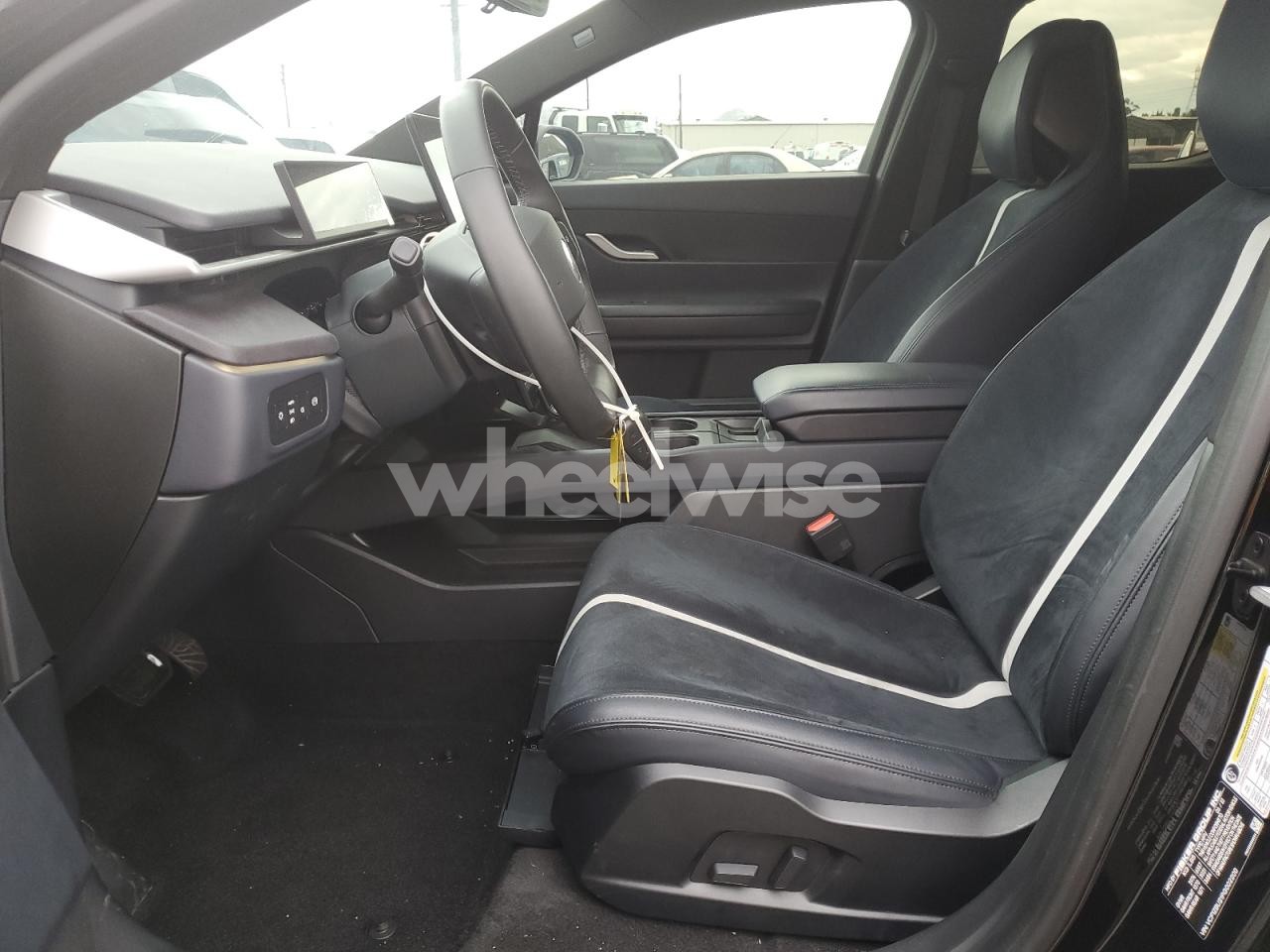 Photo 7 of 2023 FISKER INC. OCEAN OCEAN ONE (VIN VCF1ZBU21PG002200)