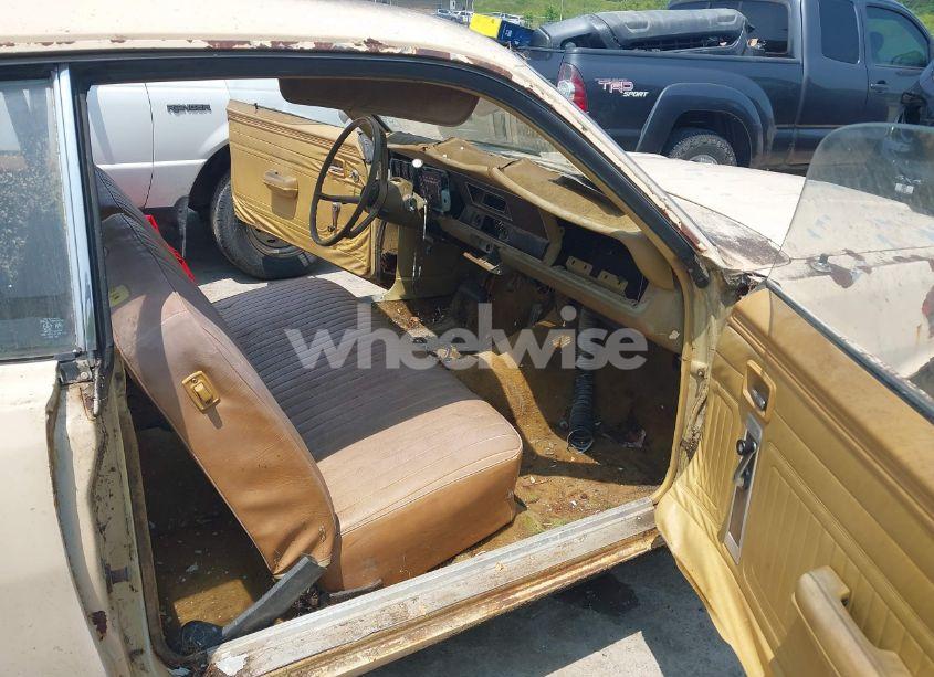 Photo 5 of 1973 Plymouth Valiant (VIN VL29C3B330288)