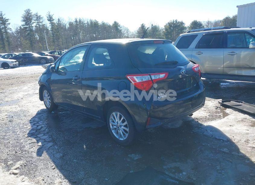 Photo 3 of 2018 Toyota Yaris LE (VIN VNKJTUD39JA095958)