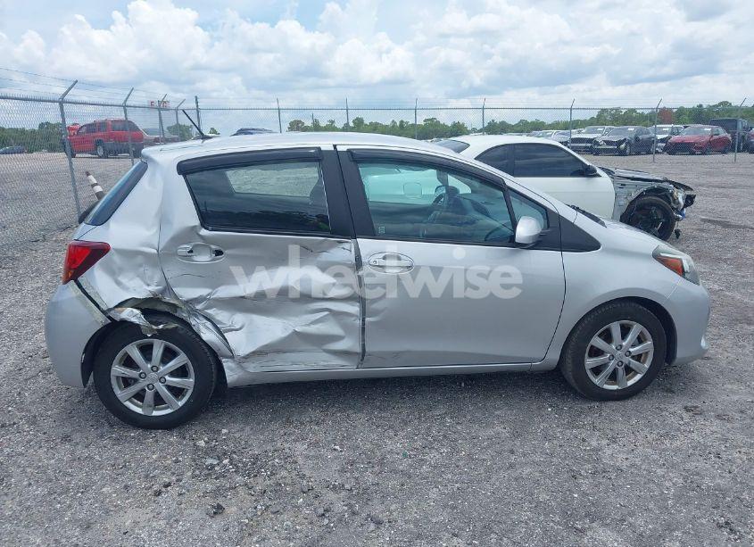 Photo 13 of 2015 Toyota Yaris LE (VIN VNKKTUD30FA019329)