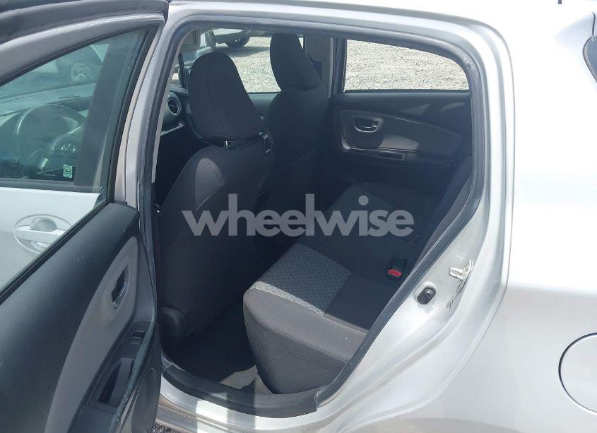 Photo 8 of 2015 Toyota Yaris LE (VIN VNKKTUD30FA019329)