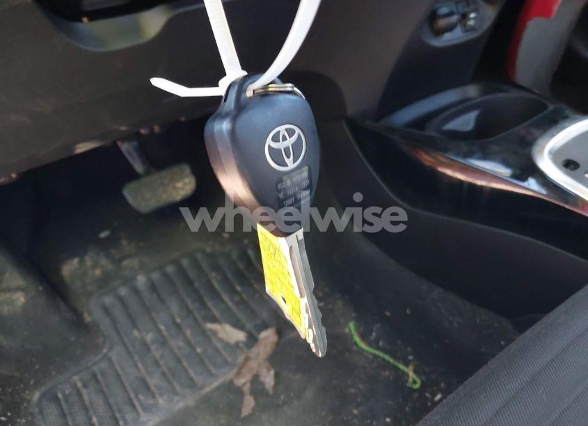 Photo 11 of 2015 Toyota Yaris SE (VIN VNKKTUD32FA016609)