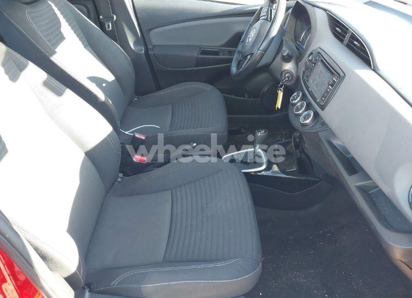 Photo 5 of 2015 Toyota Yaris SE (VIN VNKKTUD32FA016609)