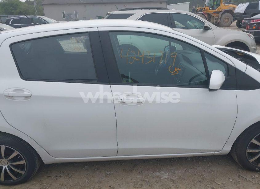 Photo 13 of 2017 Toyota Yaris L (VIN VNKKTUD32HA078479)