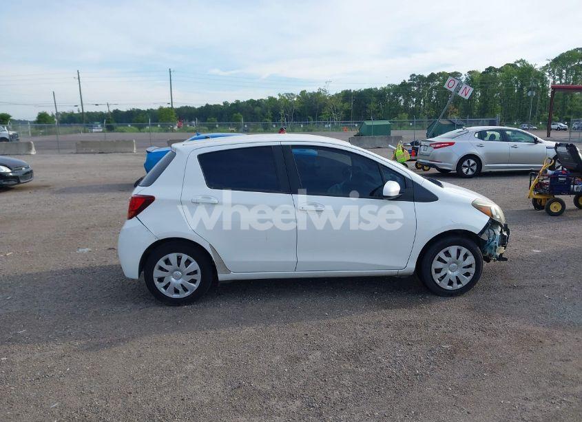 Photo 13 of 2015 Toyota Yaris L (VIN VNKKTUD36FA027225)