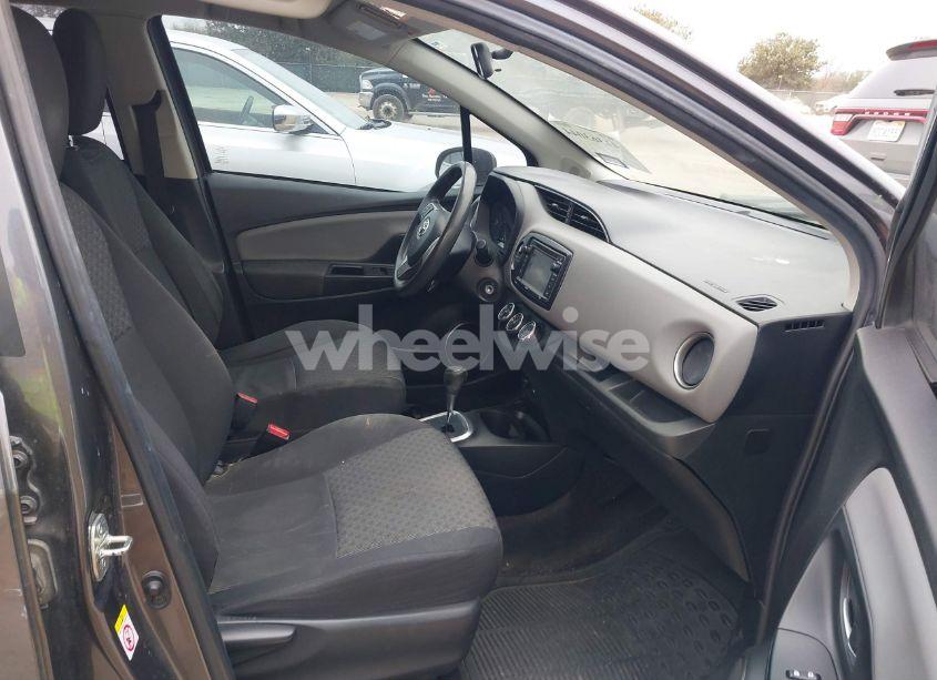 Photo 5 of 2015 Toyota Yaris LE (VIN VNKKTUD39FA030409)