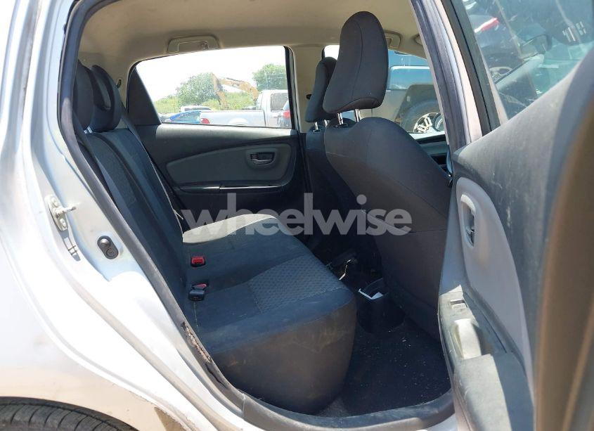 Photo 8 of 2015 Toyota Yaris LE (VIN VNKKTUD39FA035139)