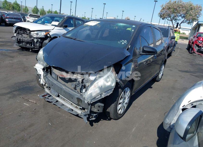 Photo 2 of 2015 Toyota Yaris L (VIN VNKKTUD3XFA030516)