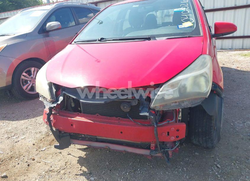 Photo 6 of 2015 Toyota Yaris L (VIN VNKKTUD3XFA040026)