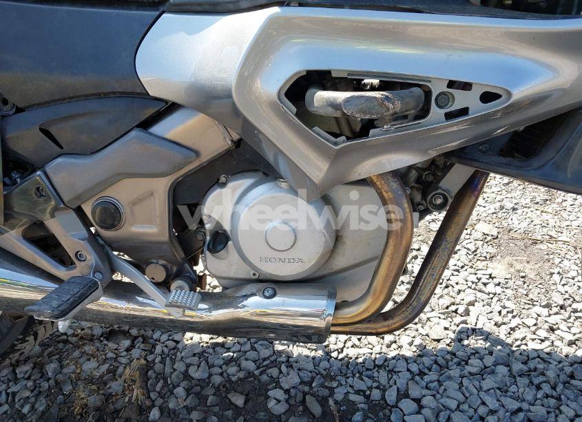 Photo 8 of 2010 Honda Nt700 V (VIN VTMRC5220AE000779)