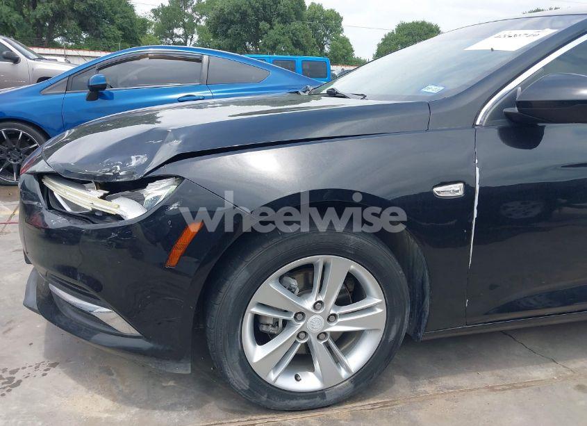 Photo 17 of 2018 Buick Regal SPORTBACK PREFERRED (VIN W04GL6SX5J1109806)