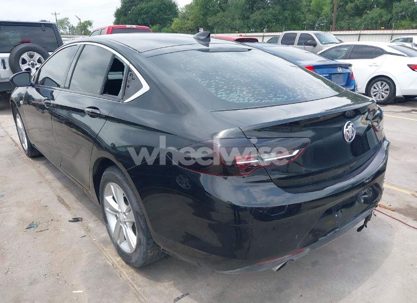 Photo 3 of 2018 Buick Regal SPORTBACK PREFERRED (VIN W04GL6SX5J1109806)